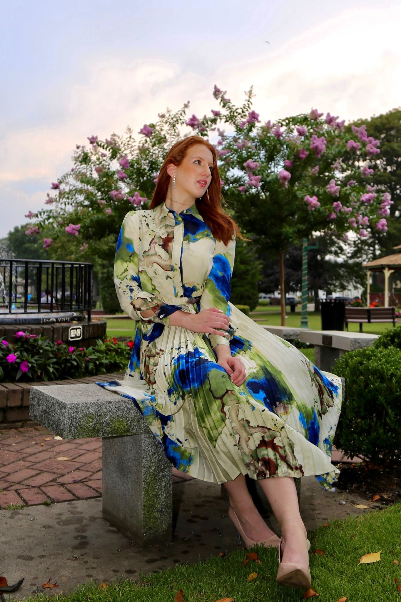 multicolor satin dress Dolce & Gabbana Flower Bouquet-print Satin Dress