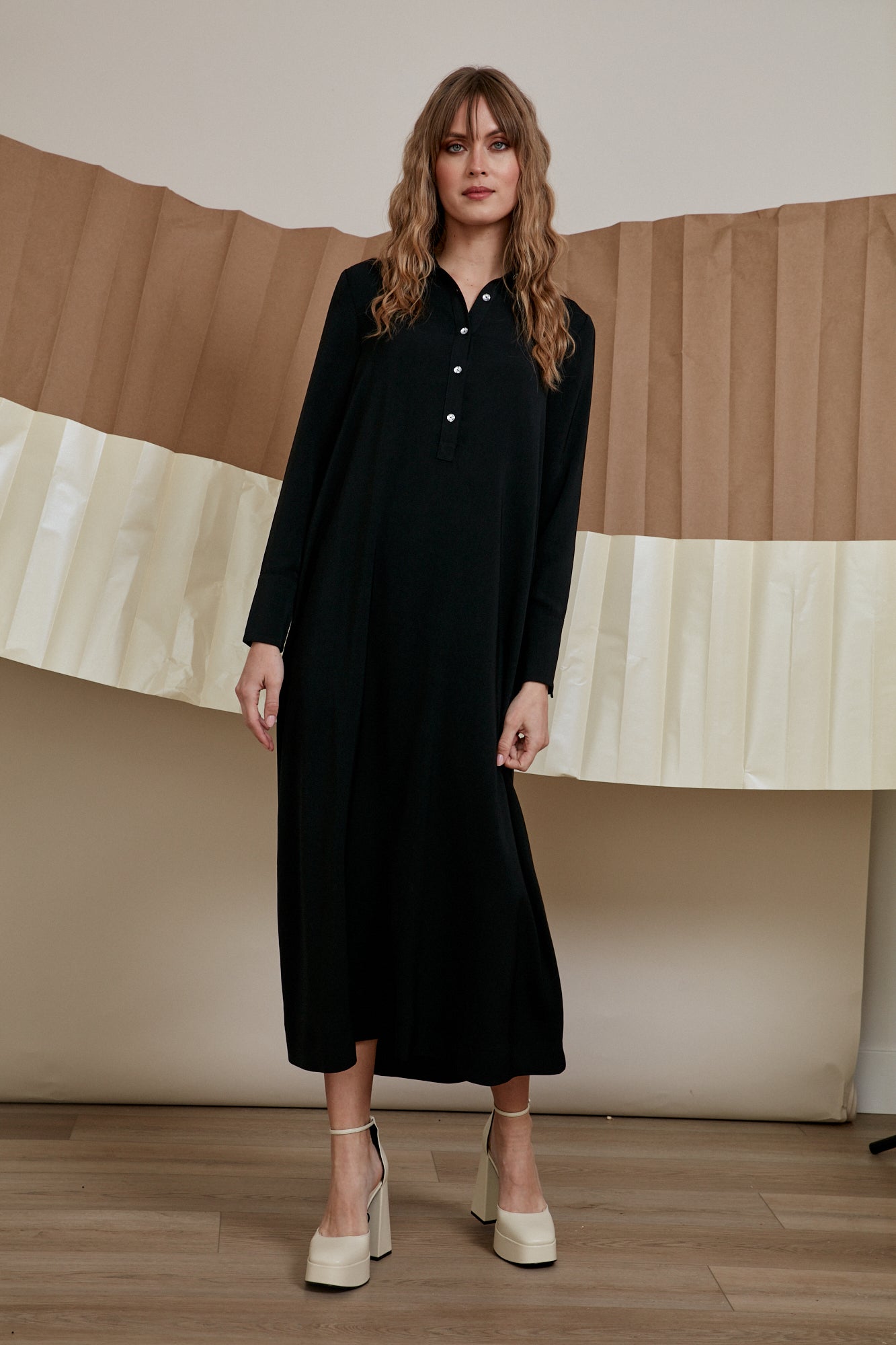 Ladies Cosin Dress (2 colors)