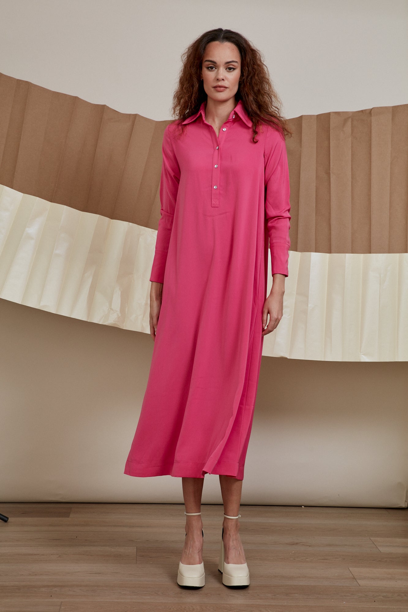 Ladies Cosin Dress (2 colors)