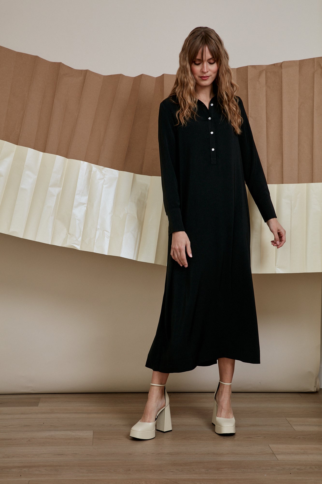 Ladies Cosin Dress (2 colors)