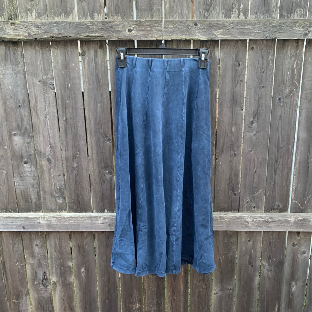 Girls Mineral Wash Faux Denim Panel Skirt – Modest Necessities