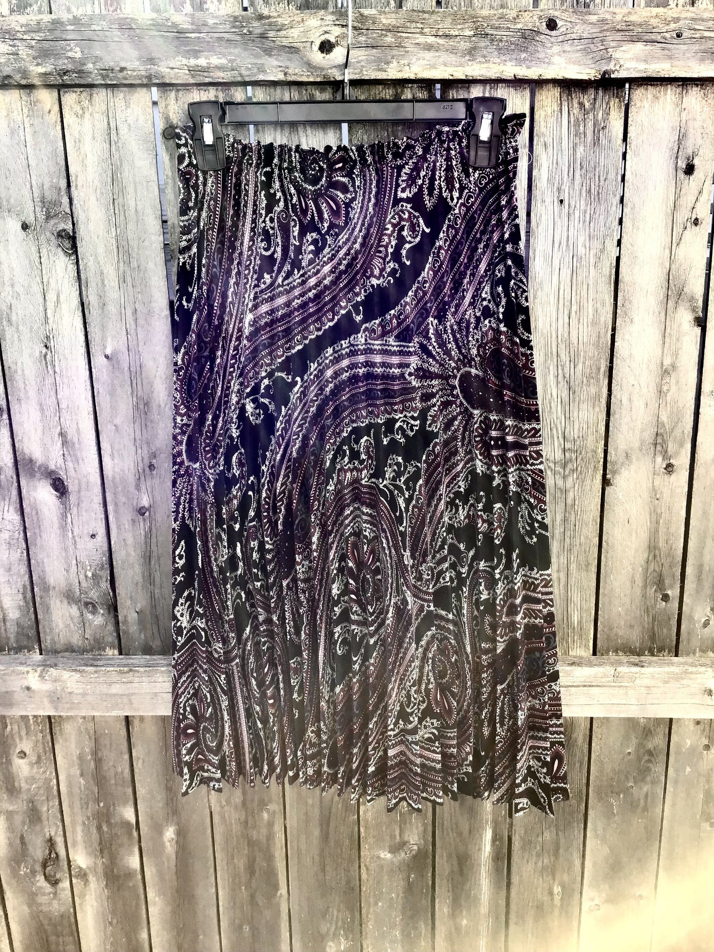 Ladies Printed Pleated Pull On Skirt - Modest Necessities