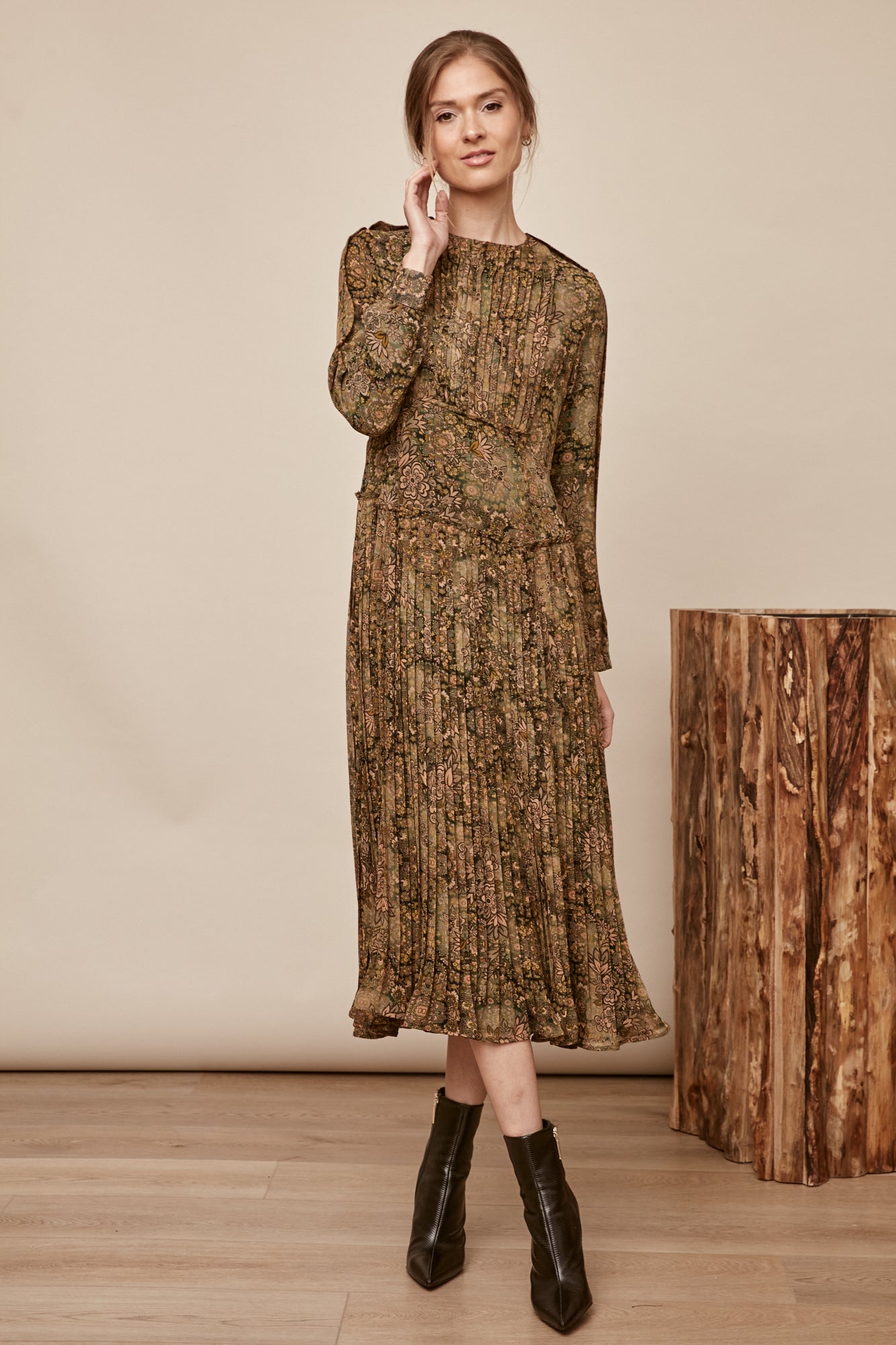 Ladies Wisconsin Dress - Modest Necessities
