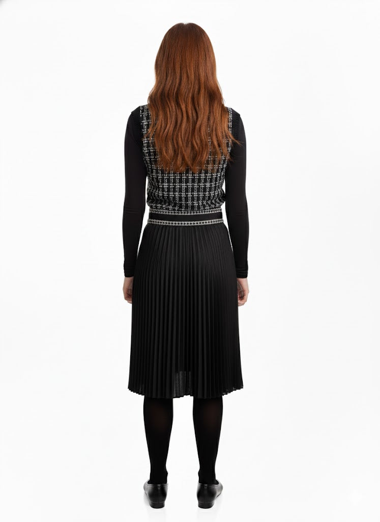 Ladies Tweed Skirt | Modest Necessities