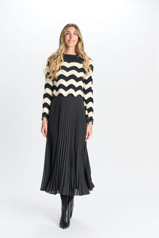 Ladies Crochet Top Wth Pleated Black Skirt Dress