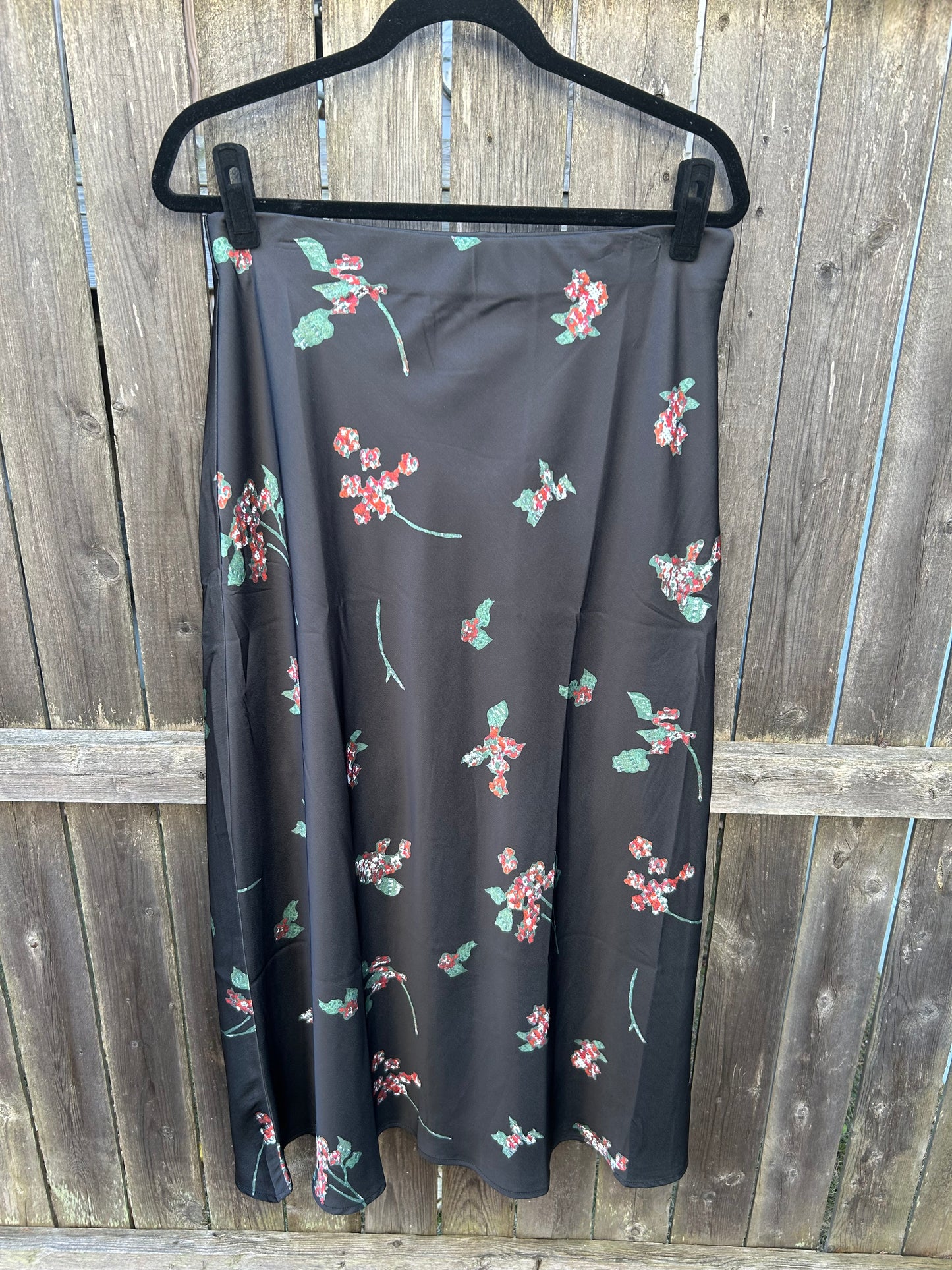 Ladies Floral Print Slip Skirt